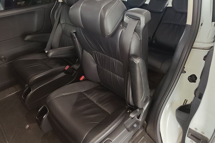 Used Honda Odyssey 2018 2.4L Smart Edition Left Rear Seat