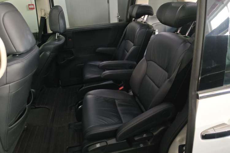 Used Honda Odyssey 2018 2.4L Luxury Edition Left Rear Seat
