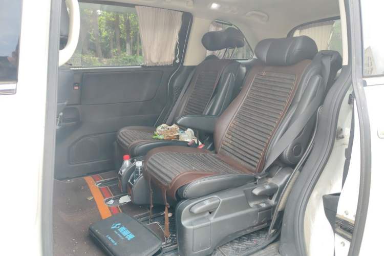 Used Honda Odyssey 2018 2.4L Luxury Edition Left Rear Seat