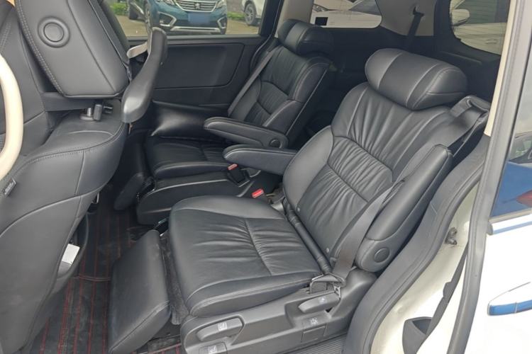 Used Honda Odyssey 2018 2.4L Smart Edition Left Rear Seat