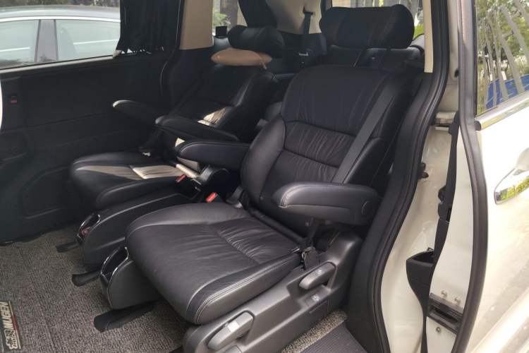 Used Honda Odyssey 2018 2.4L Luxury Edition Left Rear Seat