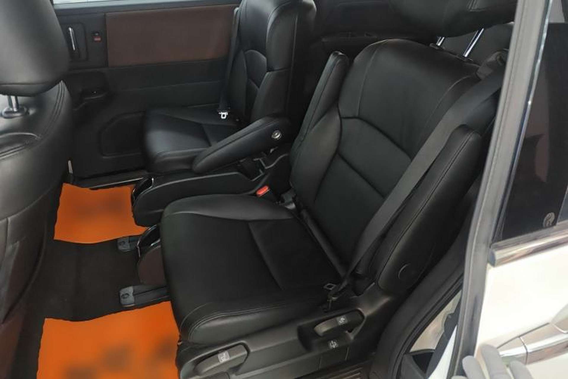 Used Honda Odyssey 2018 2.4L Comfort Version Left Rear Seat