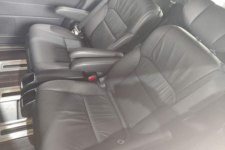 Used Honda Odyssey 2018 2.4L Smart Edition Left Rear Seat
