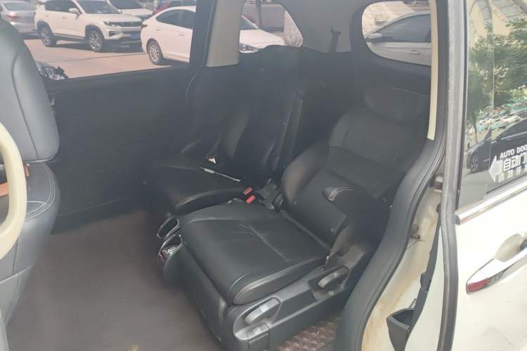 Used Honda Odyssey 2018 2.4L Smart Edition Left Rear Seat