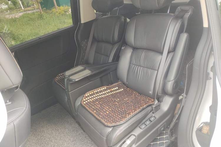 Used Honda Odyssey 2018 2.4L Supreme Edition Left Rear Seat