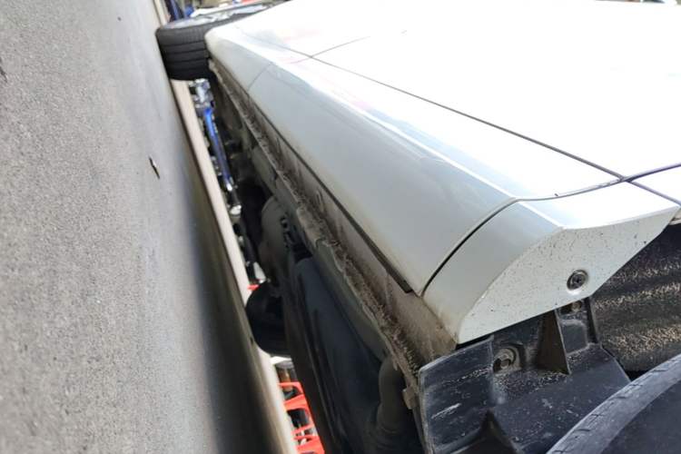 Used Honda Odyssey 2018 2.4L Smart Edition Left Side Sill