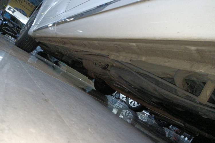Used Honda Odyssey 2018 2.4L Luxury Edition Left Side Sill