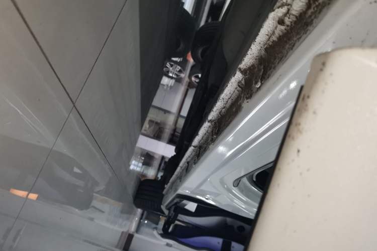 Used Honda Odyssey 2018 2.4L Smart Edition Left Side Sill