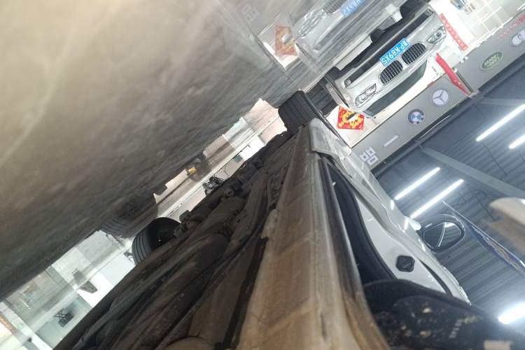 Used Honda Odyssey 2018 2.4L Luxury Edition Left Side Sill