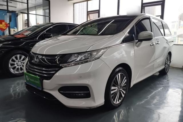 Ojetý Honda Odyssey 2018 2.4L Smart Edition
