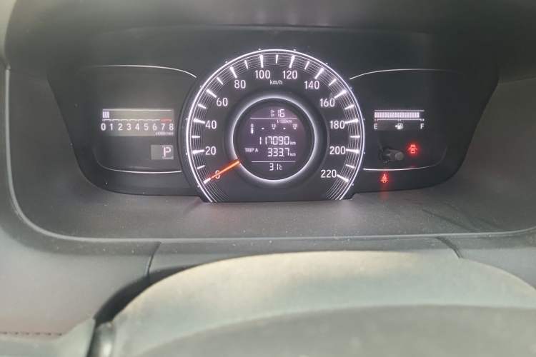 Used Honda Odyssey 2018 2.4L Luxury Edition Odometer Close Up
