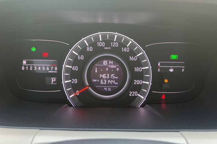 Used Honda Odyssey 2018 2.4L Smart Edition Odometer Close Up