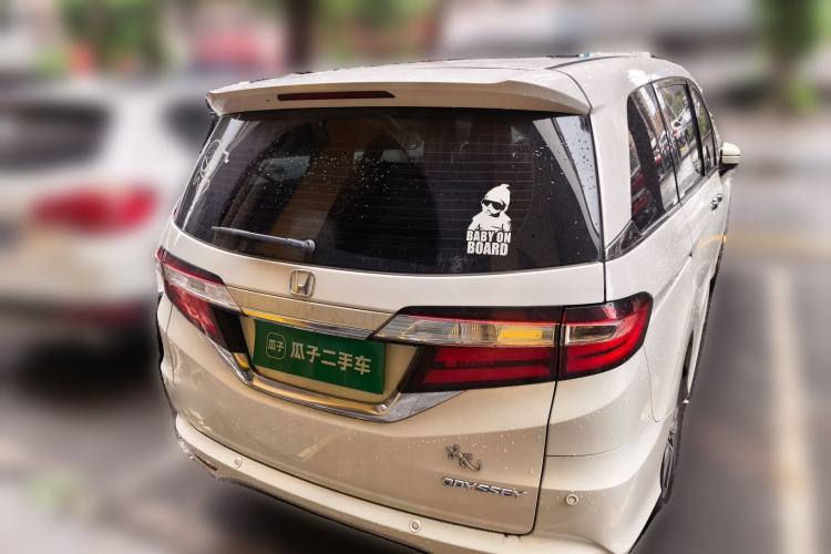 Used Honda Odyssey 2018 2.4L Luxury Edition Rear