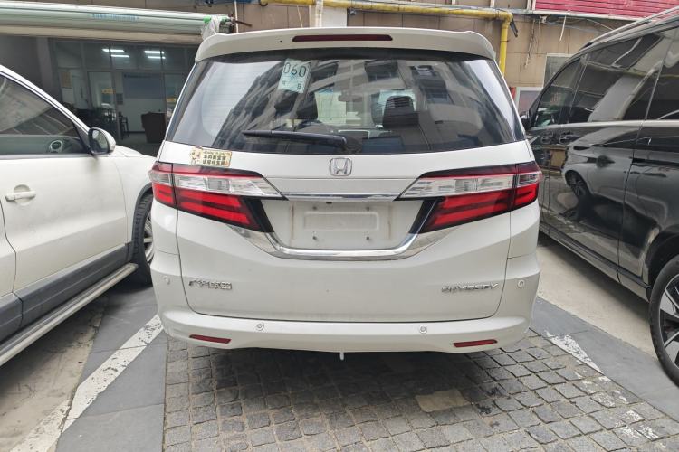 Used Honda Odyssey 2018 2.4L Luxury Edition Rear
