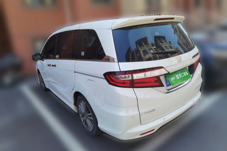 Used Honda Odyssey 2018 2.4L Luxury Edition Rear Left 45 Deg