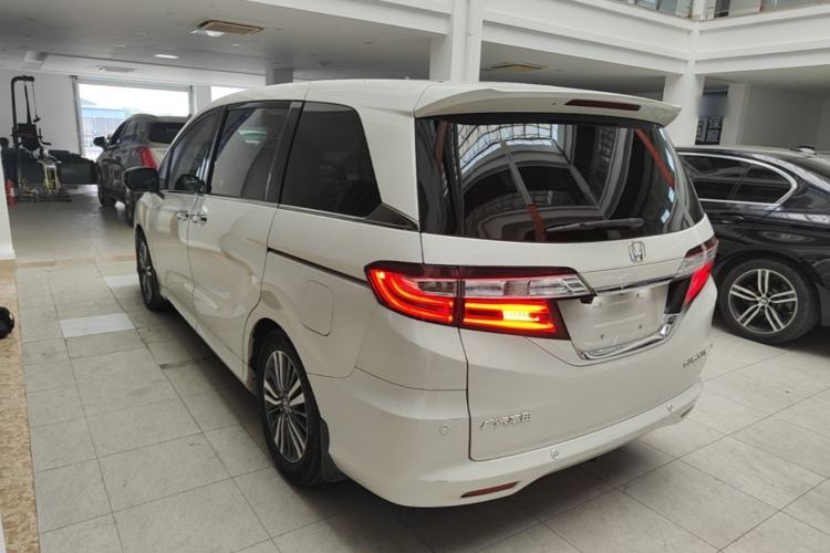 Used Honda Odyssey 2018 2.4L Prestige Edition Rear Left 45 Deg