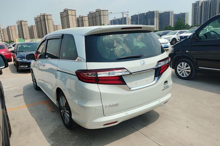 Used Honda Odyssey 2018 2.4L Luxury Edition Rear Left 45 Deg