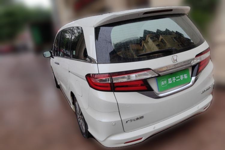 Used Honda Odyssey 2018 2.4L Luxury Edition Rear Left 45 Deg