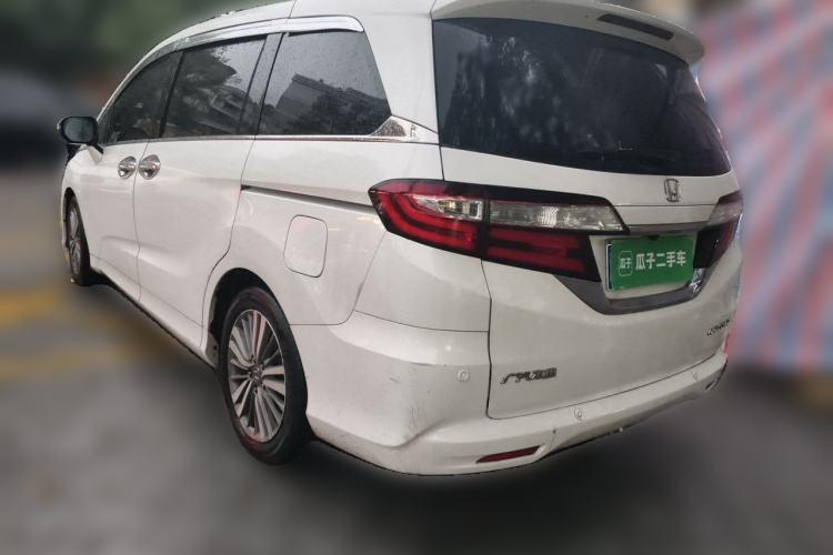Used Honda Odyssey 2018 2.4L Luxury Edition Rear Left 45 Deg