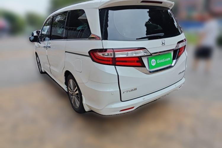 Used Honda Odyssey 2018 2.4L Luxury Edition Rear Left 45 Deg