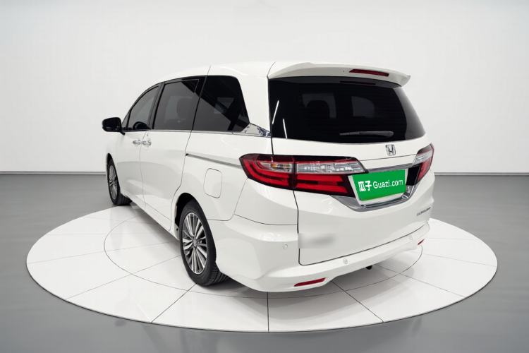 Used Honda Odyssey 2018 2.4L Luxury Edition Rear Left 45 Deg