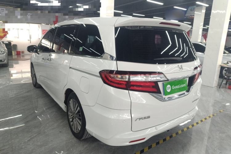 Used Honda Odyssey 2018 2.4L Luxury Edition Rear Left 45 Deg