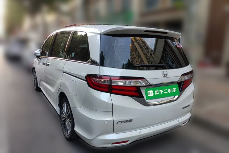 Used Honda Odyssey 2018 2.4L Luxury Edition Rear Left 45 Deg