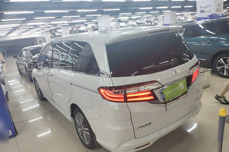 Used Honda Odyssey 2018 2.4L Smart Edition Rear Left 45 Deg