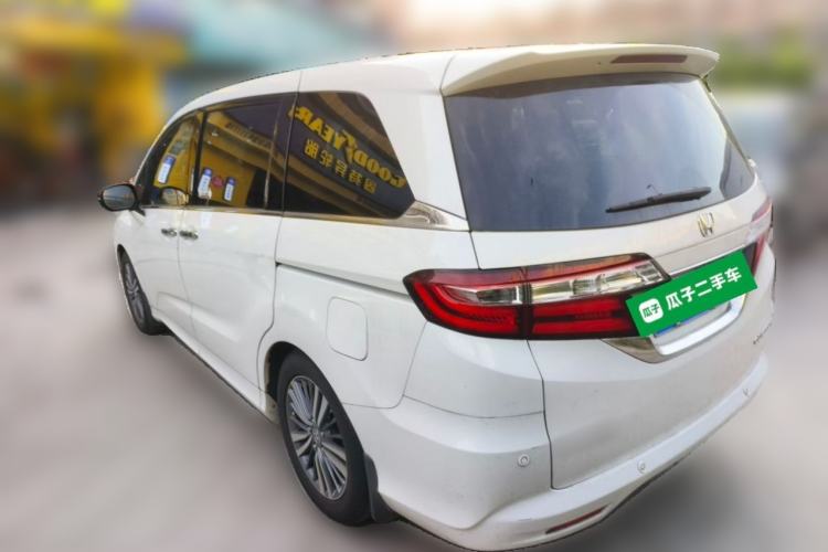 Used Honda Odyssey 2018 2.4L Prestige Edition Rear Left 45 Deg