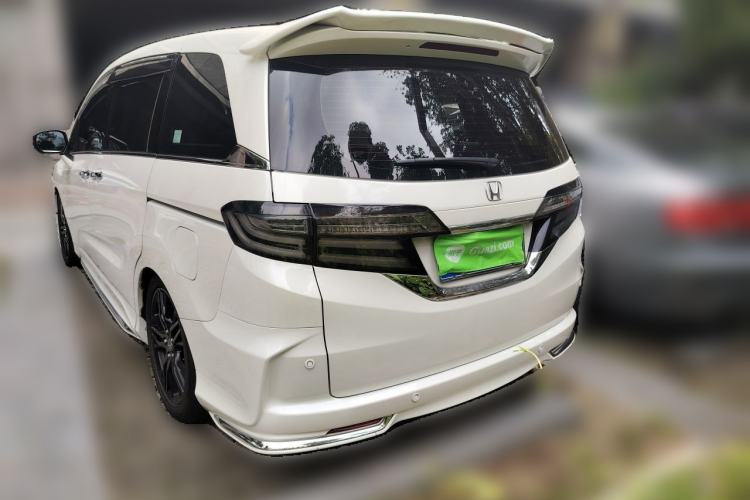 Used Honda Odyssey 2018 2.4L Luxury Edition Rear Left 45 Deg
