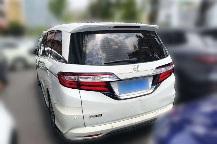 Used Honda Odyssey 2018 2.4L Luxury Edition Rear Left 45 Deg