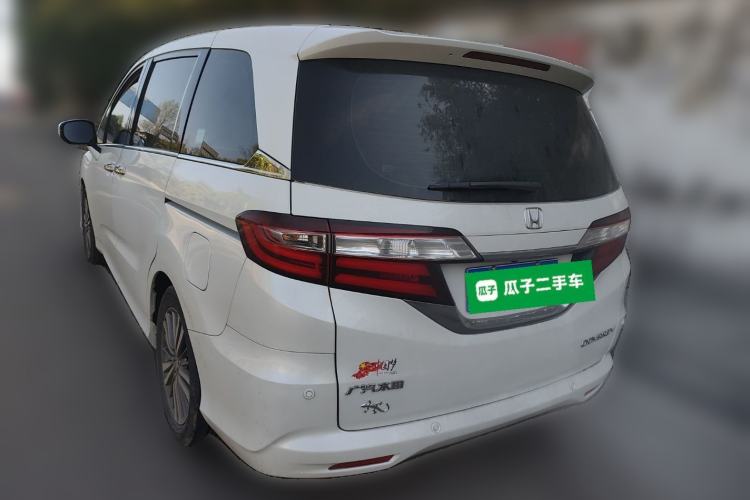 Used Honda Odyssey 2018 2.4L Luxury Edition Rear Left 45 Deg