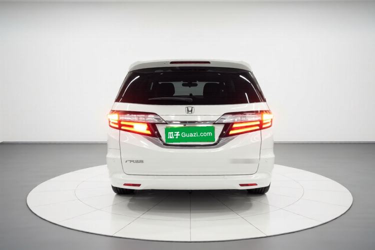 Used Honda Odyssey 2018 2.4L Luxury Edition Rear