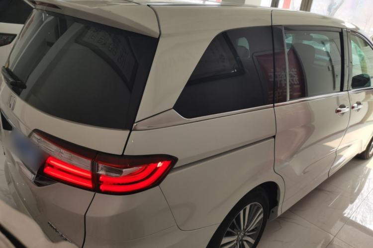 Used Honda Odyssey 2018 2.4L Smart Edition Rear Right 45 Deg