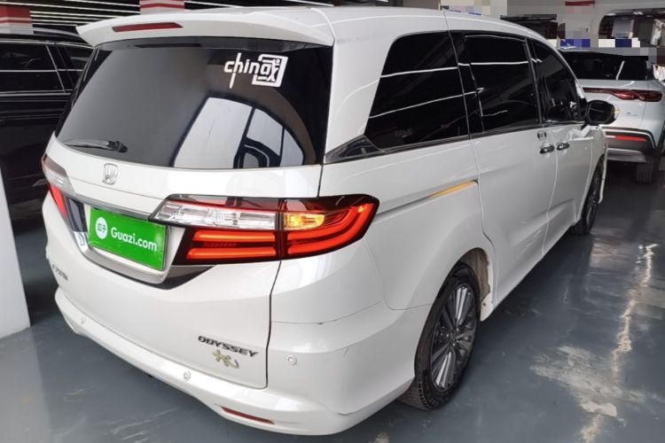 Used Honda Odyssey 2018 2.4L Smart Edition Rear Right 45 Deg