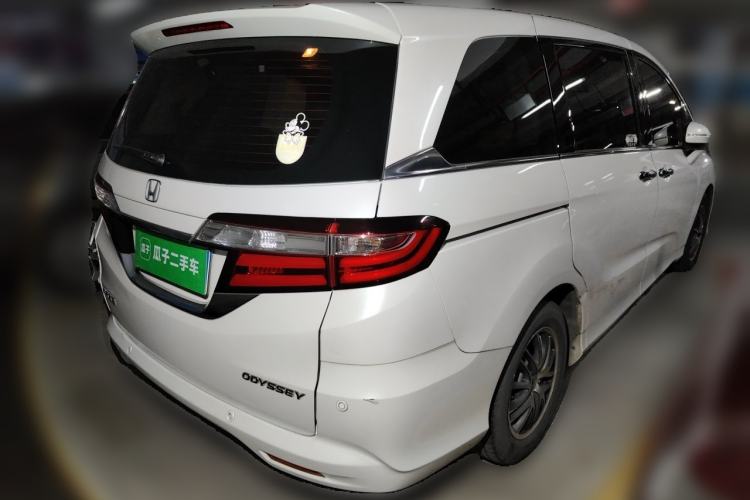 Used Honda Odyssey 2018 2.4L Comfort Version Rear Right 45 Deg