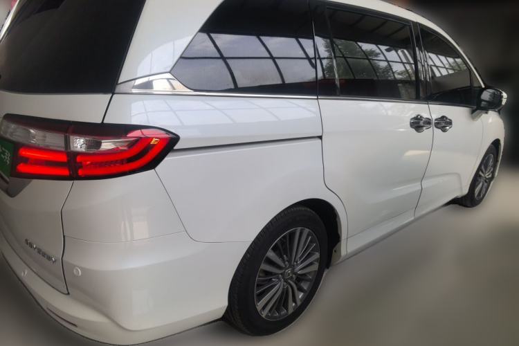 Used Honda Odyssey 2018 2.4L Smart Edition Rear Right 45 Deg
