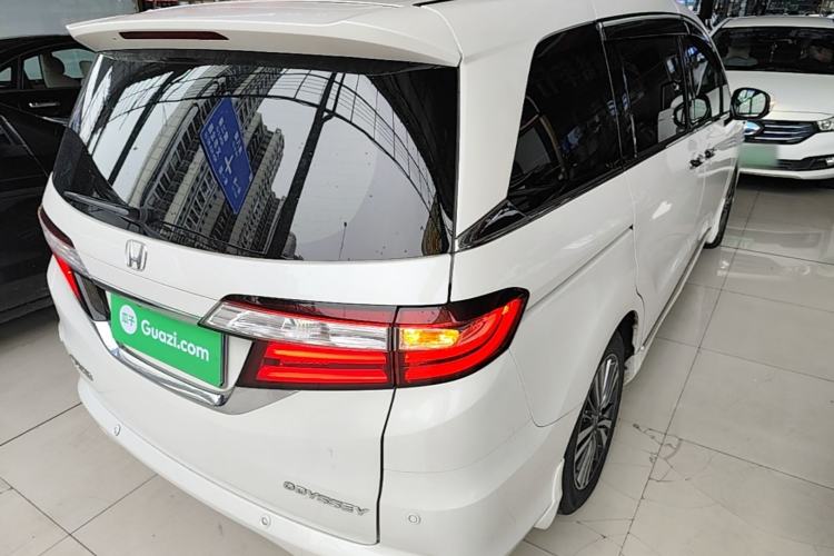 Used Honda Odyssey 2018 2.4L Smart Edition Rear Right 45 Deg