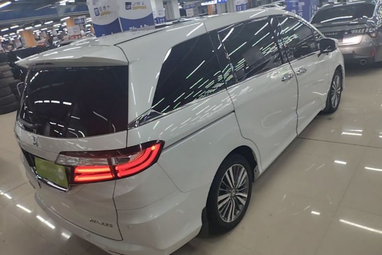 Used Honda Odyssey 2018 2.4L Smart Edition Rear Right 45 Deg