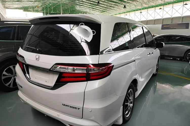 Used Honda Odyssey 2018 2.4L Comfort Version Rear Right 45 Deg
