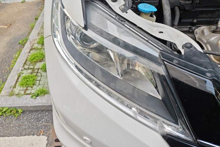 Used Honda Odyssey 2018 2.4L Luxury Edition Right Front Headlight
