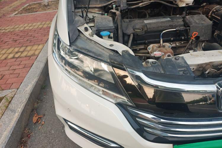 Used Honda Odyssey 2018 2.4L Luxury Edition Right Front Headlight