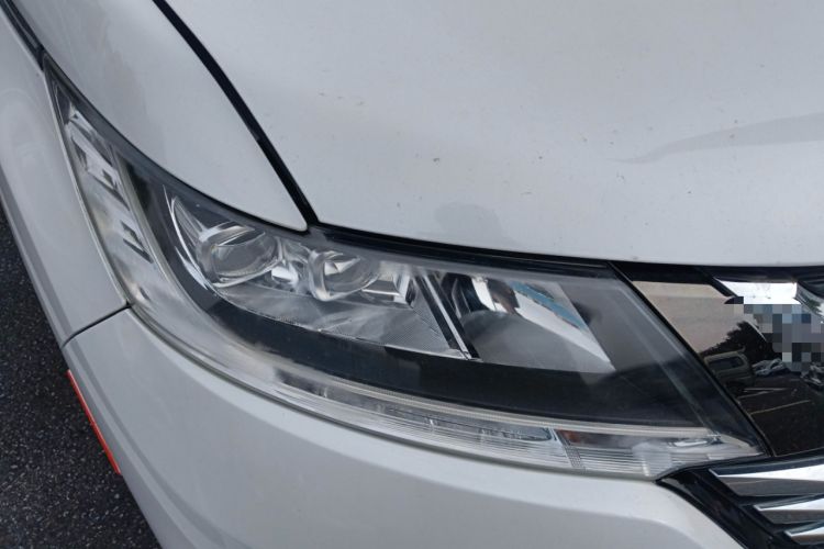 Used Honda Odyssey 2018 2.4L Smart Edition Right Front Headlight