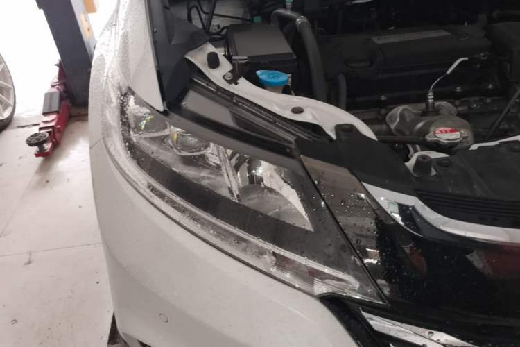 Used Honda Odyssey 2018 2.4L Smart Edition Right Front Headlight