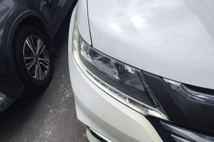 Used Honda Odyssey 2018 2.4L Luxury Edition Right Front Headlight