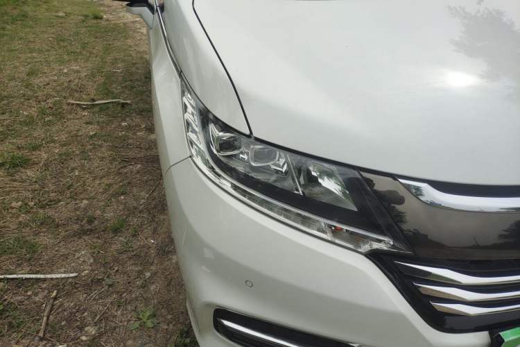 Used Honda Odyssey 2018 2.4L Supreme Edition Right Front Headlight
