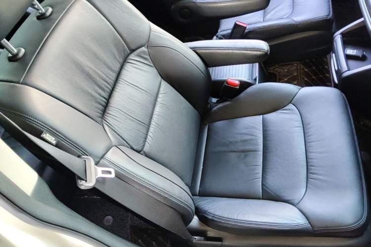 Used Honda Odyssey 2018 2.4L Smart Edition Right Front Seat