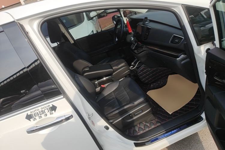 Used Honda Odyssey 2018 2.4L Smart Edition Right Front Seat