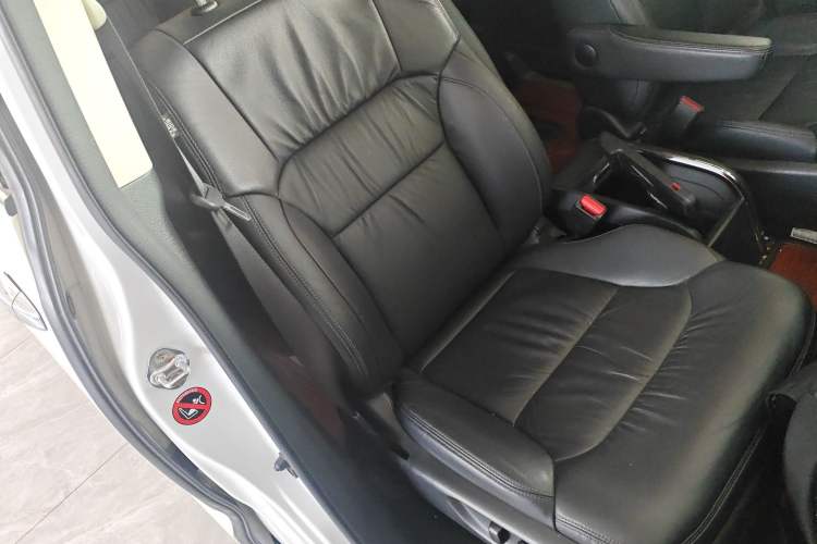 Used Honda Odyssey 2018 2.4L Smart Edition Right Front Seat