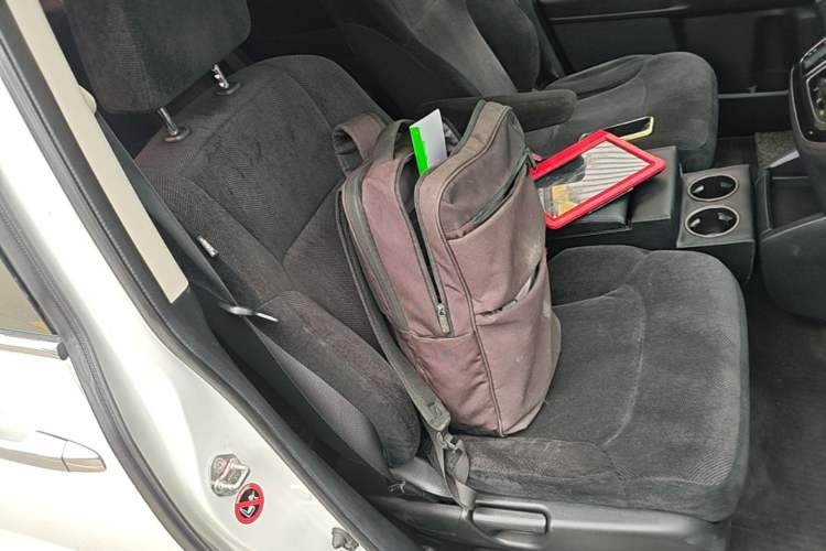 Used Honda Odyssey 2018 2.4L Comfort Version Right Front Seat